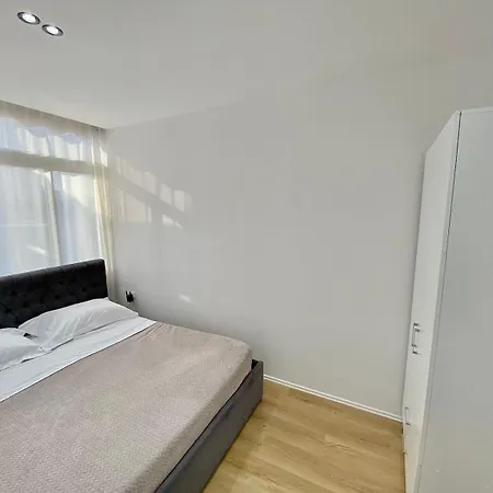 Mara 2 Apartment *